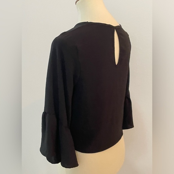 Newbury Kustom Black Tie Size Small Blouse‎ - Picture 7 of 9
